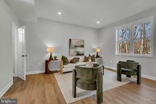 9912 Ridge St, Lanham, MD 20706 - Photo 2