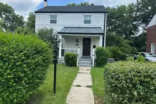 3502 Hamilton St, Hyattsville, MD 20782 - Photo 2