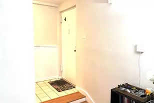 7706 Hanover Pkwy, Greenbelt, MD 20770 - Photo 10