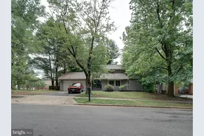 8610 Monmouth Drive, Upper Marlboro, MD 20772 - Photo 2