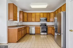 13851 Belle Chasse Blvd, Laurel, MD 20707 - Photo 2