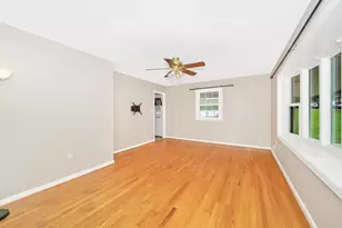 7019 Fitzpatrick Dr, Laurel, MD 20707 - Photo 8