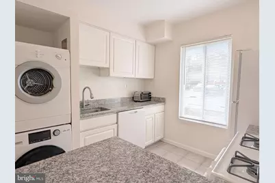 4705 Tecumseh Street #104, College Park, MD 20740 - Photo 4