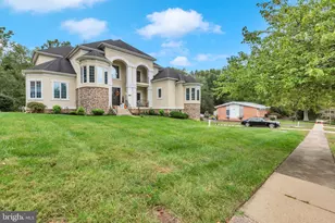 518 W Tantallon Dr, Fort Washington, MD 20744 - Photo 2