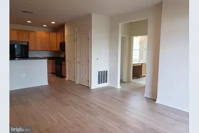 1301 Karen Boulevard #403, Capitol Heights, MD 20743 - Photo 4