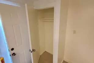 1909 Dutch Village Dr, Hyattsville, MD 20785 - Photo 24