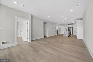 3704 Elizabeth River Dr, Upper Marlboro, MD 20772 - Photo 8