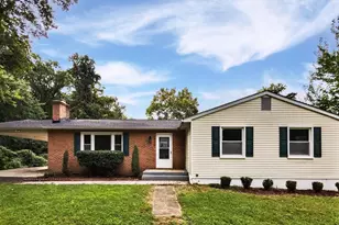 1715 Calais Ct, Oxon Hill, MD 20745 - Photo 1