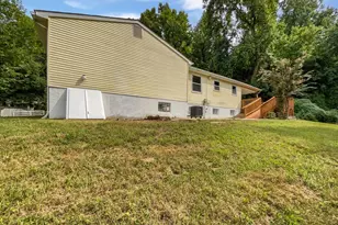 1715 Calais Ct, Oxon Hill, MD 20745 - Photo 38