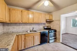 1836 Metzerott Rd, Hyattsville, MD 20783 - Photo 8