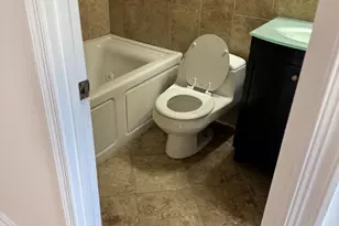 5944 Westchester Park Dr, College Park, MD 20740 - Photo 10