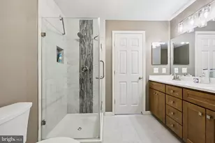 900 Pine Forest Ln, Upper Marlboro, MD 20774 - Photo 18