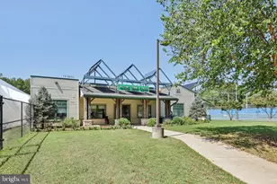 900 Pine Forest Ln, Upper Marlboro, MD 20774 - Photo 32