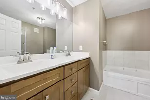 900 Pine Forest Ln, Upper Marlboro, MD 20774 - Photo 16