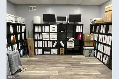 207 W Hampton Avenue, Capitol Heights, MD 20743 - Photo 22