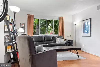 3825 Hamilton Street #C-303, Hyattsville, MD 20781 - Photo 4