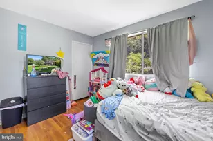 7519 Sweetbriar Dr, College Park, MD 20740 - Photo 8