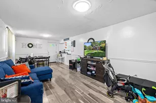 7519 Sweetbriar Dr, College Park, MD 20740 - Photo 22