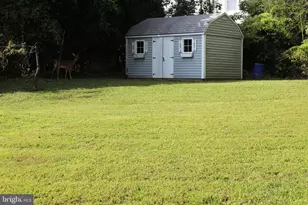 5702 Goucher Dr, College Park, MD 20740 - Photo 20