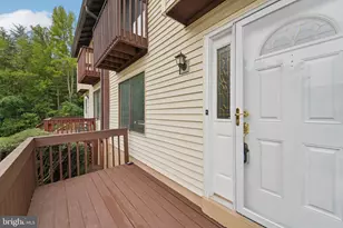 11386 Laurelwalk Dr, Laurel, MD 20708 - Photo 4