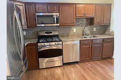 5102 Glassmanor Drive #UNIT 2., Oxon Hill, MD 20745 - Photo 1