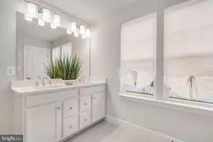 10835 Foxtrot Cir, Upper Marlboro, MD 20772 - Photo 20