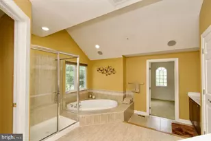 15625 Copper Beech Dr, Upper Marlboro, MD 20774 - Photo 30