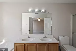 1802 Spanish Oak Ln, Bowie, MD 20721 - Photo 16