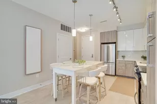 145 Riverhaven Dr, Oxon Hill, MD 20745 - Photo 2