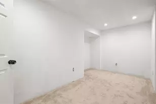 8806 Admiral Dr, Laurel, MD 20708 - Photo 44