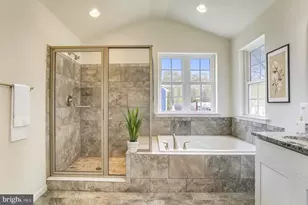 16203 Pennsbury Dr, Bowie, MD 20716 - Photo 28