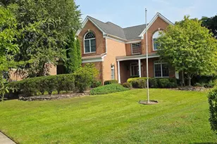 4204 Rolling Paddock Dr, Upper Marlboro, MD 20772 - Photo 2