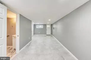 908 E Meadows Ct, Oxon Hill, MD 20745 - Photo 26