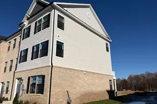 5236 Dry Crk Ln, Upper Marlboro, MD 20772 - Photo 2