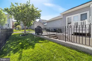 402 Esterville Ln, Upper Marlboro, MD 20774 - Photo 68