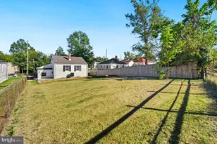 1312 Dunbar Oaks Dr, Capitol Heights, MD 20743 - Photo 4