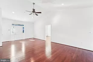 4802 Chief Chris Kyle Ct, Riverdale, MD 20737 - Photo 8