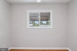 423 St Margarets Dr, Capitol Heights, MD 20743 - Photo 32