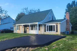 2607 Felter Ln, Bowie, MD 20715 - Photo 2