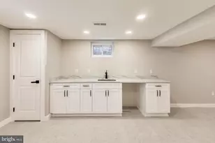 5813 Dewey St, Landover, MD 20785 - Photo 18