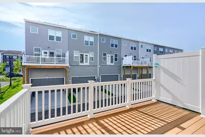 2718 Lanham Hill Circle, Upper Marlboro, MD 20774 - Photo 18