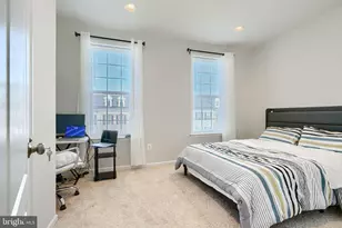 2718 Lanham Hill Cir, Upper Marlboro, MD 20774 - Photo 32