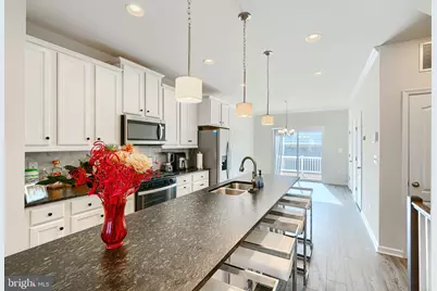 2718 Lanham Hill Circle, Upper Marlboro, MD 20774 - Photo 10