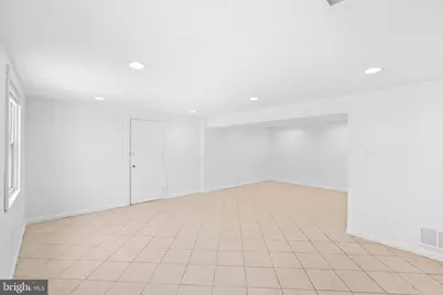 6903 Fawncrest Drive, Capitol Heights, MD 20743 - Photo 4