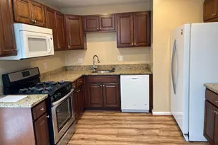 6513 Fairbanks St, New Carrollton, MD 20784 - Photo 2