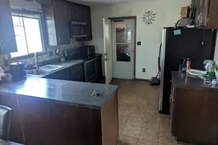 7904 Mike Shapiro Dr, Clinton, MD 20735 - Photo 8