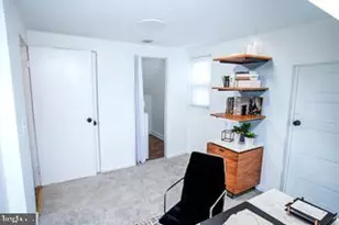 2429 Green Valley Dr, Suitland, MD 20746 - Photo 18