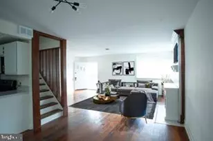 2429 Green Valley Dr, Suitland, MD 20746 - Photo 4