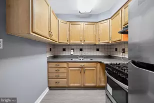 1621 Addison Rd S, District Heights, MD 20747 - Photo 2