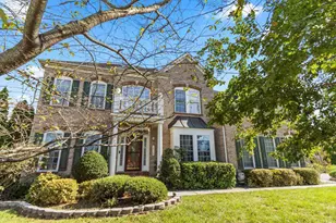 14115 Downdale Dr, Laurel, MD 20707 - Photo 2